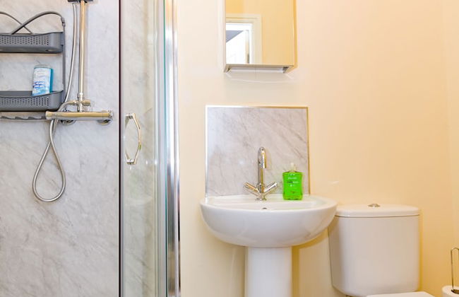 The Elm Wood Apartments - Photo 21