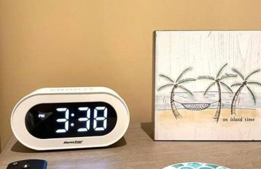 Beach gem! Hot Tub/EV/2bd/3.7mi beach/.5mi outlets - Foto 14