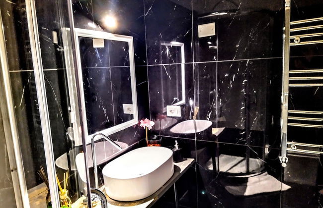 NIK King Rooms - Photo 14