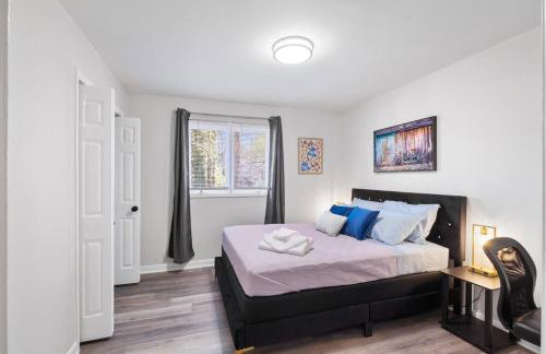 Perfect cute home in Garner with firepit & king bed - Foto 14