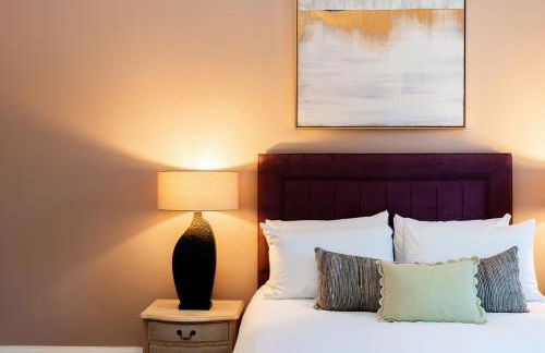 Dragon Suites Luxury Apartments at Rutland Square - Photo 63