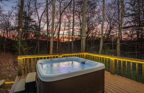6-Bed Family Retreat Hot Tub Game Room Playground - Foto 60