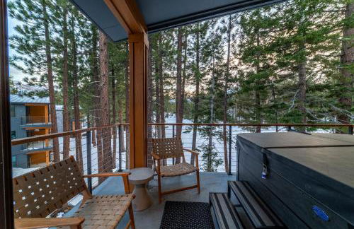 Spectacular New 4BR Townhome: Garage, Jacuzzi, BBQ - Photo 38