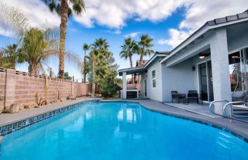 VEGAS OASIS CLOSE 2 STRIP! Private Hot tub & Heated Pool - Foto 1