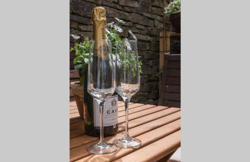 Castle Hideaway in the Cotswolds - Photo 14