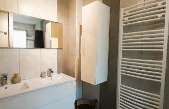 Le St Roch - appart 6-8 pers - wifi - centre ville - Foto 7