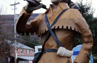 Luxurious sky loft with giant soaker tub, steam room, views - Foto 26