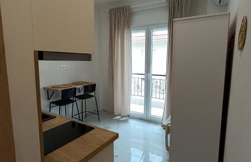 Almond Jacuzzi Suites - Private Jacuzzi - Self Check-In - Free & Easy Street Parking - Foto 36