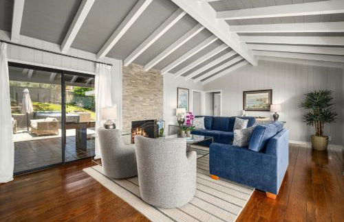 La Jolla Hilltop Haven with Ocean Views and Spa - Foto 10