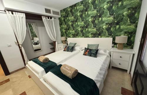 Villa with private pool -Palma Ambassador Center ETV14825 - Photo 22