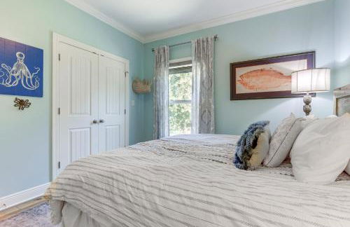 Waterfront Gulf Coast Home with Outdoor Oasis! - Foto 13