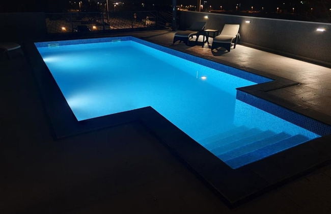 Valentino - With Pool - H - Photo 19