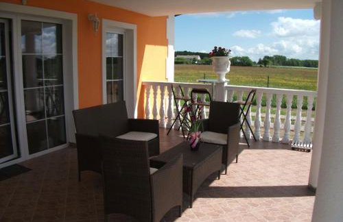 Holiday Home Freistehendes Ferienhaus Orange für 10 Personen by Interhome - Foto 2