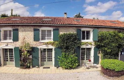 4 Bed-Sleeps 8-Aircon-Garden-Pool-Parking - Foto 11