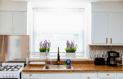 Fast transit to Manhattan with Parking on premises - Foto 16