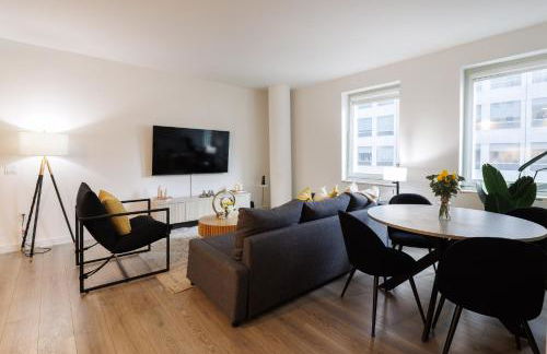 Stylish NYC Haven Steps to Broadway & Dining - Foto 1