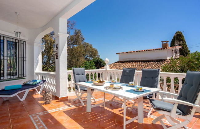 3 bedroom House in Benalmádena with private pool and garden - Photo 21