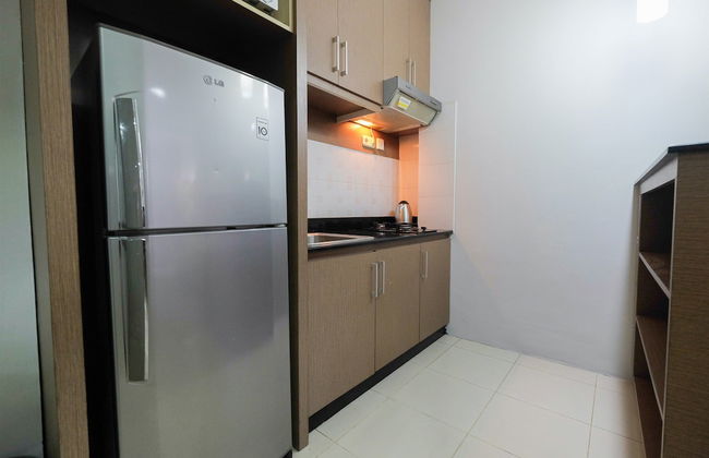 2BR with Sofa Bed Cervino Tebet Apartment - Foto 15