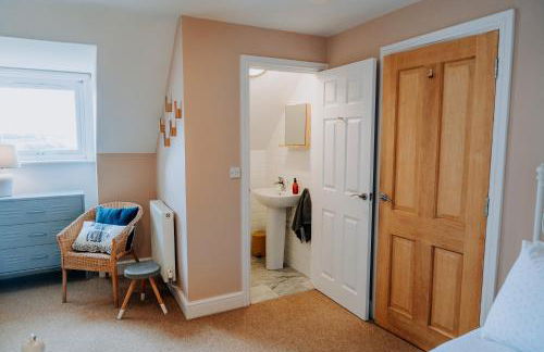 Ponderosa 5-Bed Coastal Retreat with Studio, Sauna & Sea Views - Foto 51