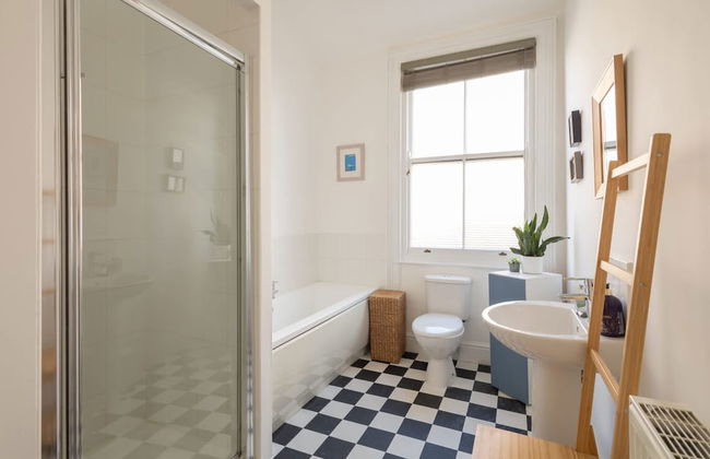 Host Stay Chatsworth Court Apartment - Photo 17