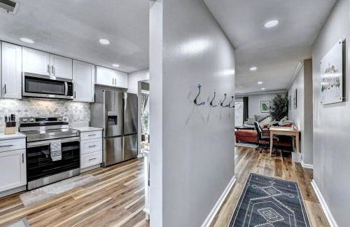 Quiet/Private/Easy. Walk to restaurants/shops - Foto 9