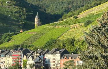 Happy Place Ferienwohnung mit Moselpanoramablick, Dachterrasse und Sauna - Foto 13