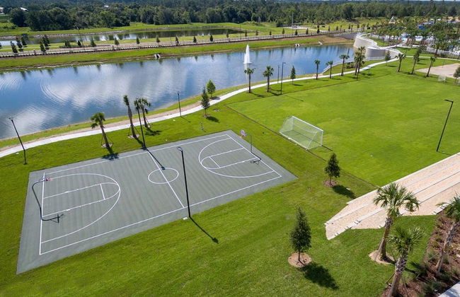 Upstay - Solara Resort Home w Pool BBQ Gamesroom - Foto 71