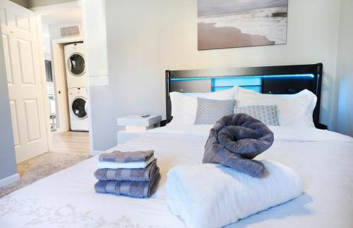 Cozy Morningside House with Fiber Internet - Foto 17