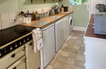 Locks Lane Cottage - Photo 3