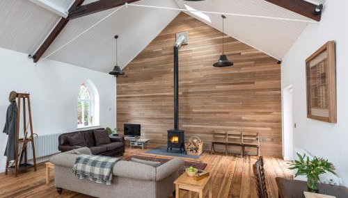 CHESTER'S ONLY TIN CHAPEL - UNIQUE, SPACIOUS 2 BEDROOMS, GARDEN AND FREE PARKING - Foto 4