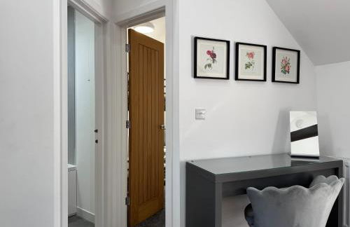 12 Crickhowell Cottages, Town Centre Location - Photo 24