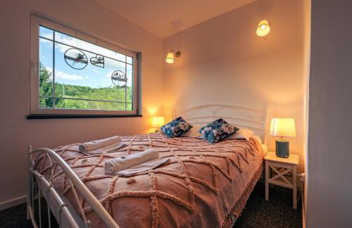 Blisko i nad Soline i w góry, kominek, ognisko i wędzarnia - Foto 4