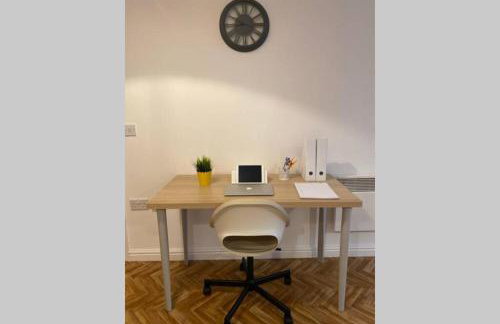 The Onyx Suite - 1 Bed apartment w/ free parking - Foto 12