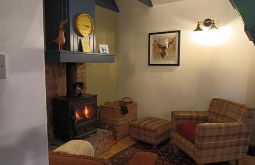 Claymires Bothy Cottage Nr Loch Lomond & Stirling - Photo 41