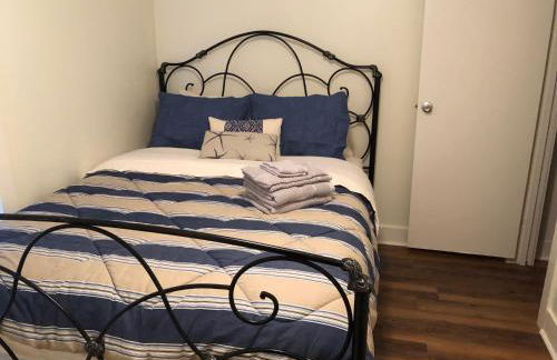 Beaufort SC New Renovation, Close to Parris Island, Historic Downtown, Beautiful Beaches, Sleeps 7 - Photo 11