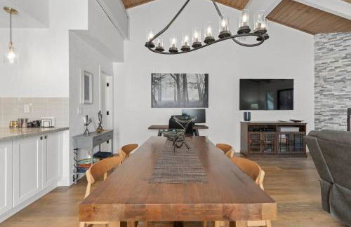 Fun & Air Conditioned Lake Tahoe 3 BR/2.5 BA Home - Foto 42