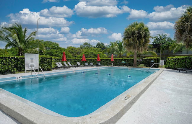 Riverwatch Apartments by Lowkl - Photo 1