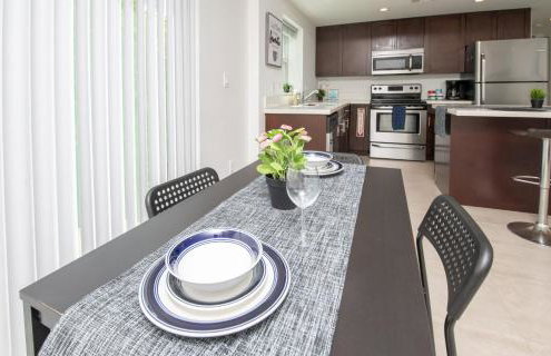 Spacious entire Apartment with Free Parking - Foto 37