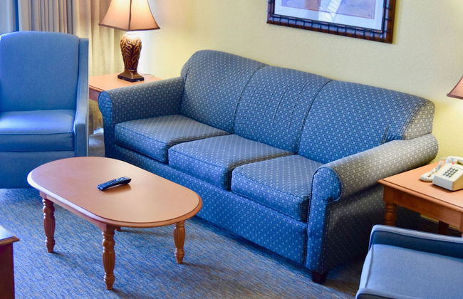 Schooner II Beach and Racquet Club - Photo 16