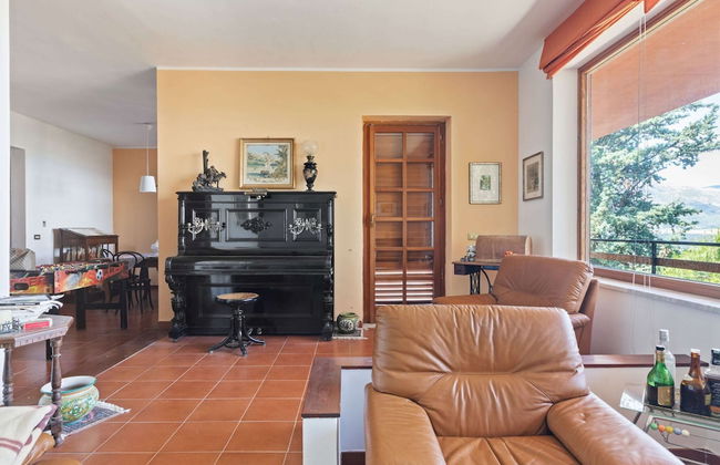 Belvilla by OYO Quaint Villa in Carini With Garden - Foto 12