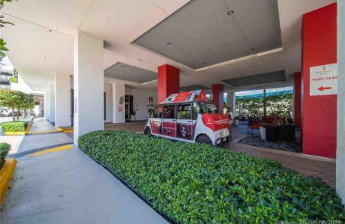 Premium Oceanview Living Full Kitchen & Miami Chic Vibes -14 A - Foto 21