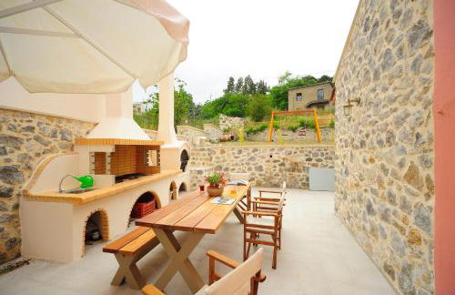 Hawk Villa, Timeless Village Escape with Pool, By ThinkVilla - Photo 7