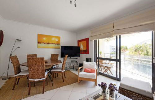 BmyGuest - Sesimbra Palames Beach & Pool Apartment - Foto 7