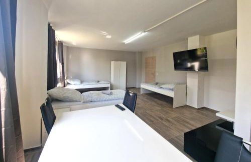 L11 Work & Stay Studio - Photo 5