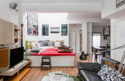 Lujoso apartamento con patio en Triana Sevilla - Foto 2