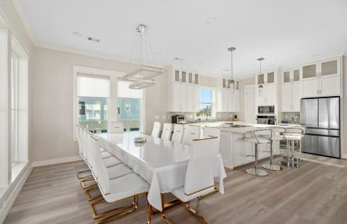 Beach view, prime location, EV charger, 6 parking - Foto 13