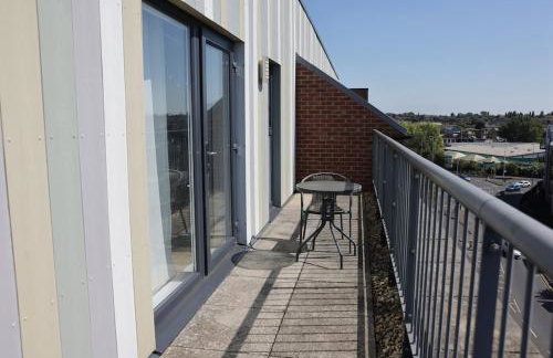 Top-Floor Penthouse with Panoramic Views - Foto 3