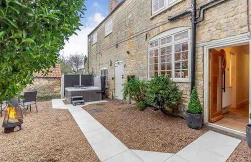 The Retreat-luxury cottage with hot tub (sleeps 4) - Foto 16