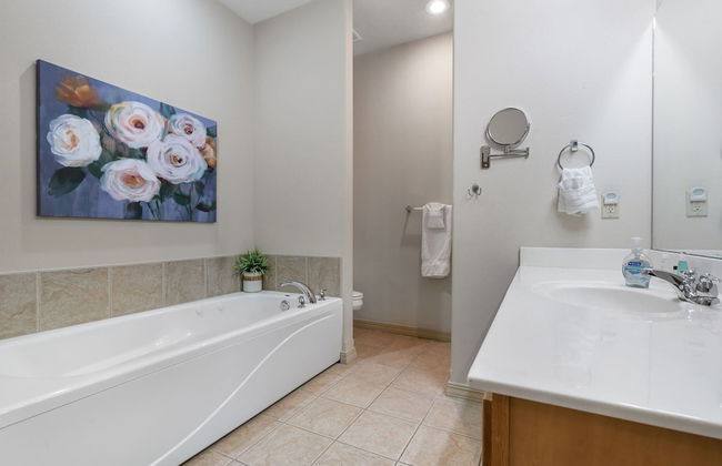 The Gathering Place - Minutes to 61-acre Theme Park - Photo 16