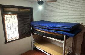 Casa ampla e bem localizada - 1 rua da praia - Foto 6